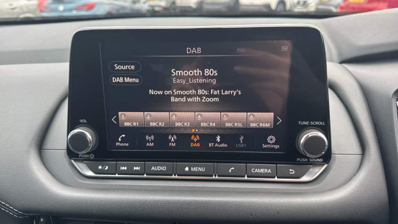 Nissan Qashqai 1.3 DiG-T MH Acenta Premium 5dr Petrol Hatchback